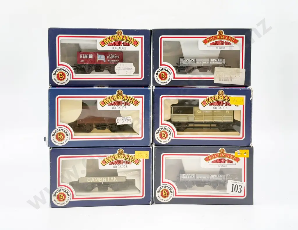 Bachmann Boxed Six Rolling Stock Wagons Image 1++