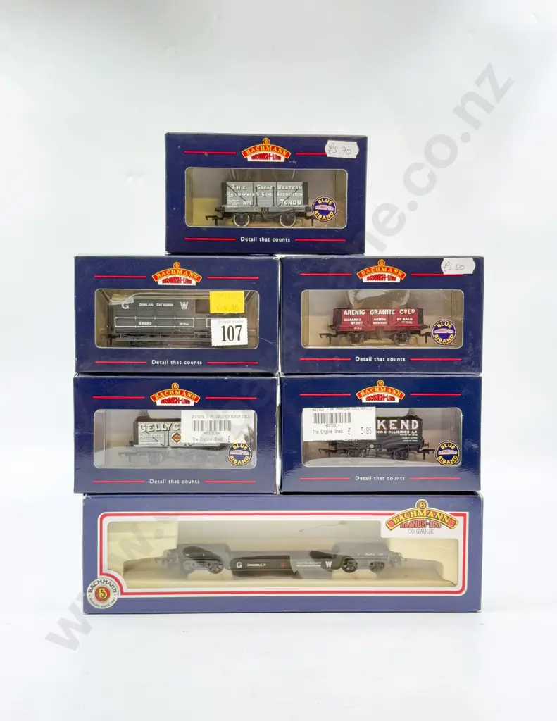 Bachmann Boxed Six Rolling Stock Wagons Image 1++
