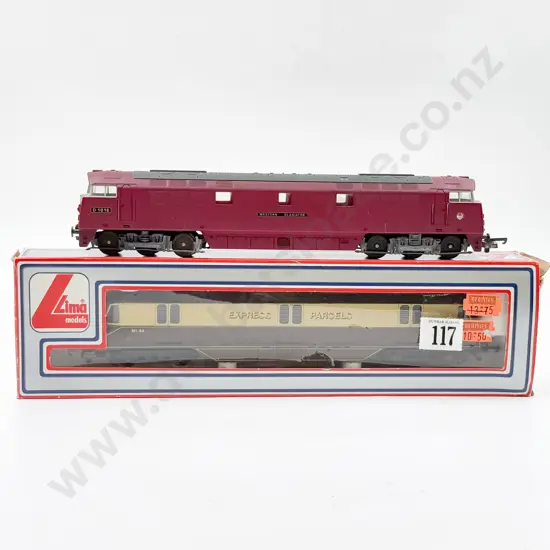 Lima Boxed Bo-Bo No 34 GWR Express Parcels Railcar and unboxed Co-Co D1016 Loco