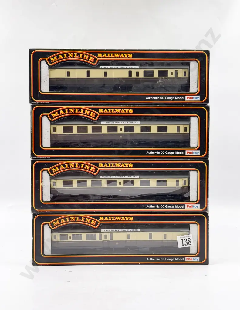 Mainline Railways Boxed Four Cornish Riviera Limited Passenger Coaches Image 1++