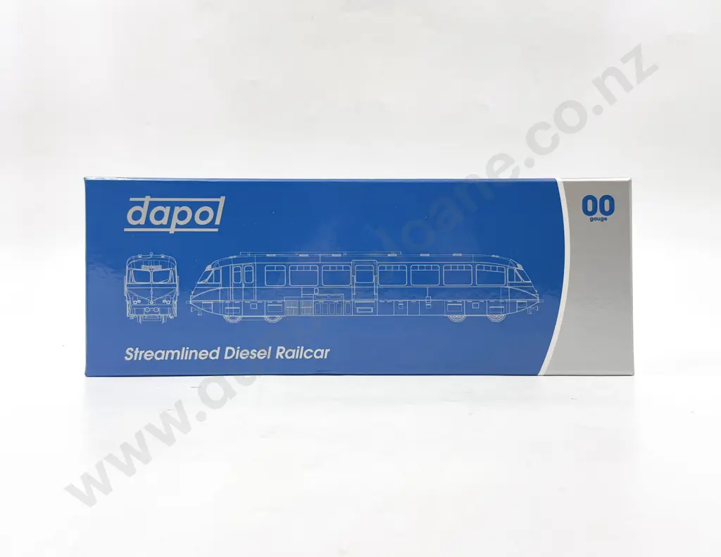 Dapol Boxed 4D-011-001 Streamlined Railcar 12 LIned Choc & Cream GWR Image 1++