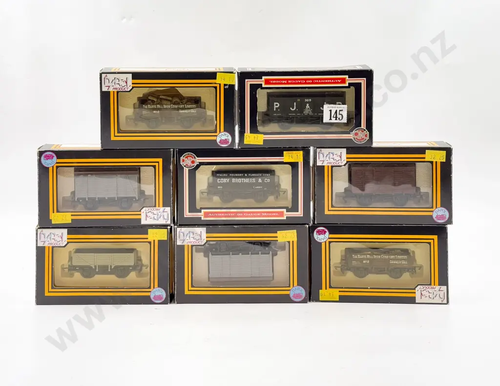 Dapol Boxed Eight Rolling Stock Wagons Image 1++