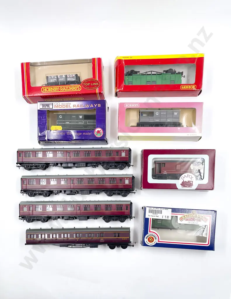 Four Kit Set Corridor Passenger Coaches with SIx Various Rolling Stock Wagons (wrong boxes) Image 1++