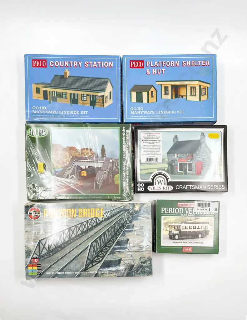 Six Various Manufacture Lineside Kits Image 1++