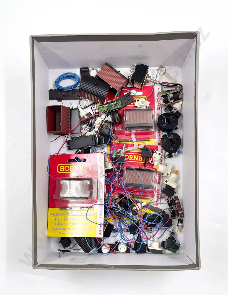 Hornby and Various Point Motor Housing Switches Wiring and Various Image 1++