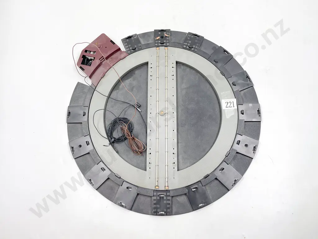 Mixed Manufacture Qty Long Track Lengths with Turnable Image 1++