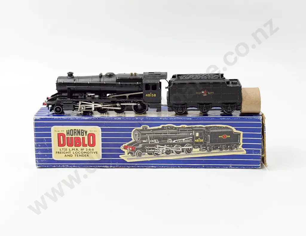 Hornby Dublo Boxed LT25 LMR 8F 2-8-0 Freight Locomotive & Tender BR 3-rail Image 1++