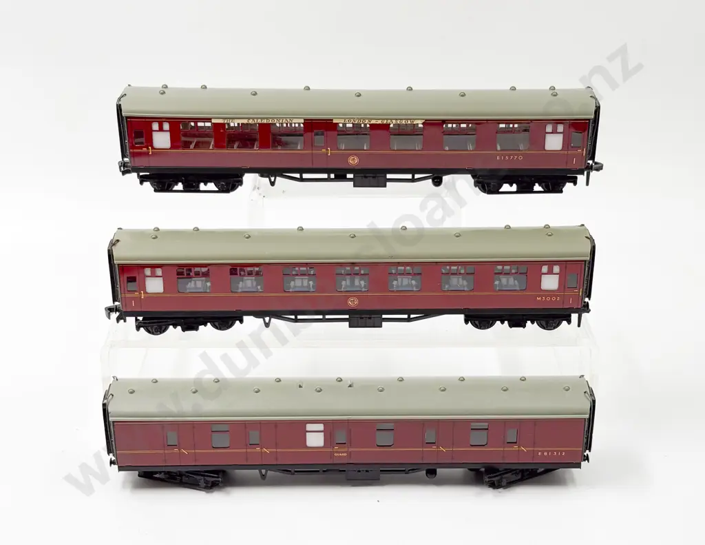 Hornby Dublo Boxed 4075 4052 4212 BR Corridor Coaches Image 1++