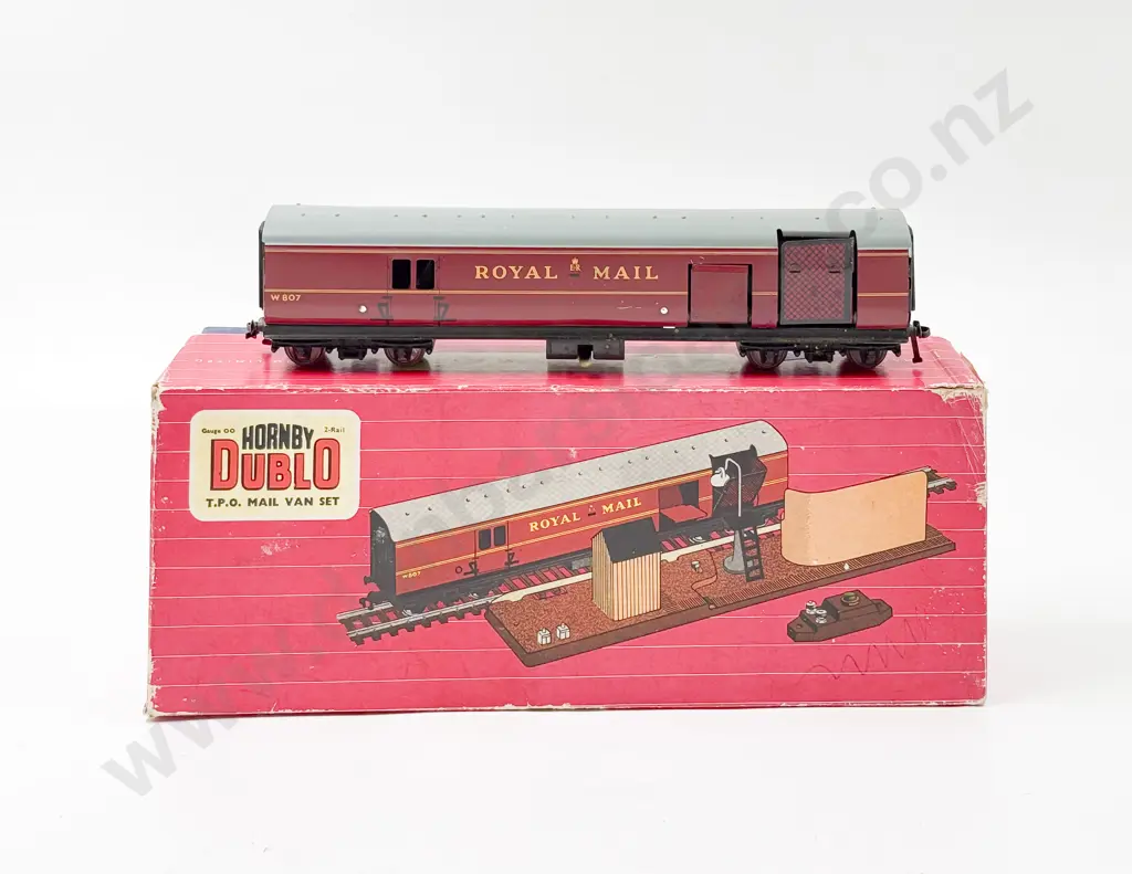 Hornby Dublo Boxed 2400 TPO Mail Van Set Image 1++
