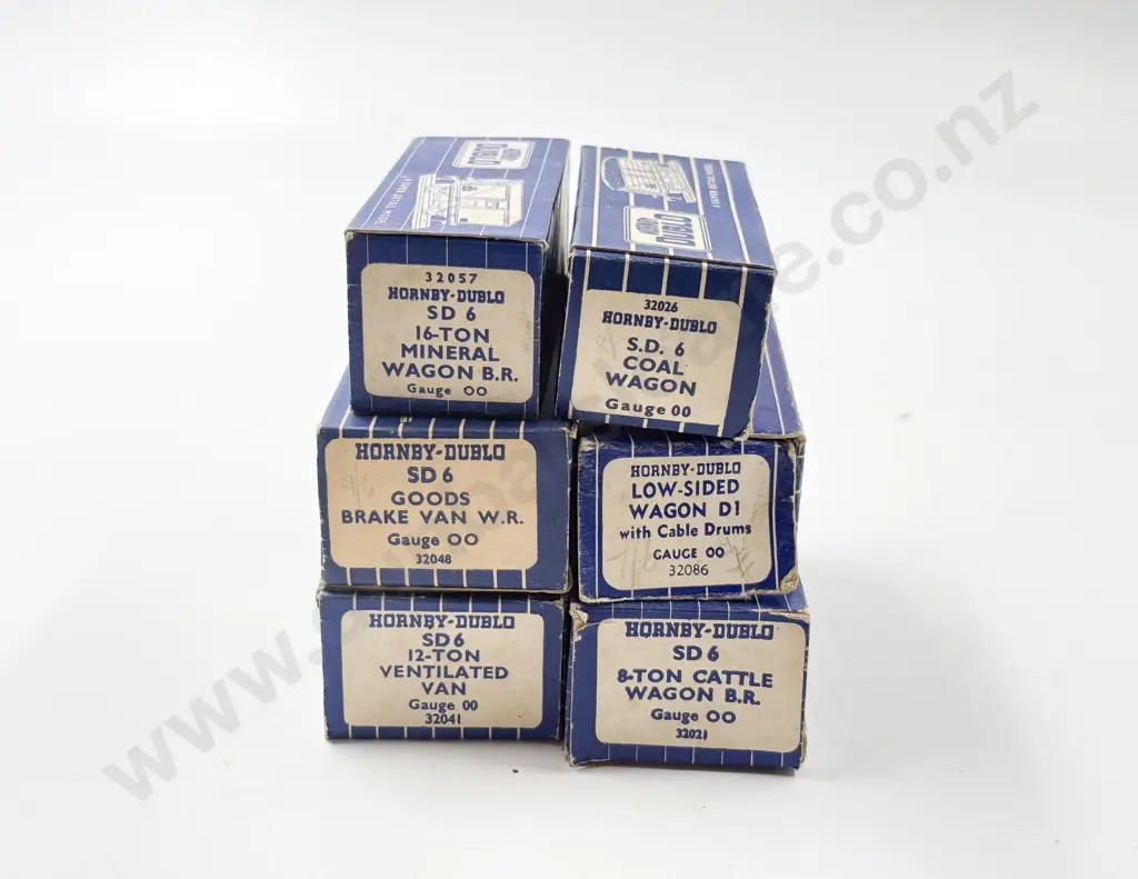 Hornby Dublo Six Boxed Rolling Stock Wagons Image 1++