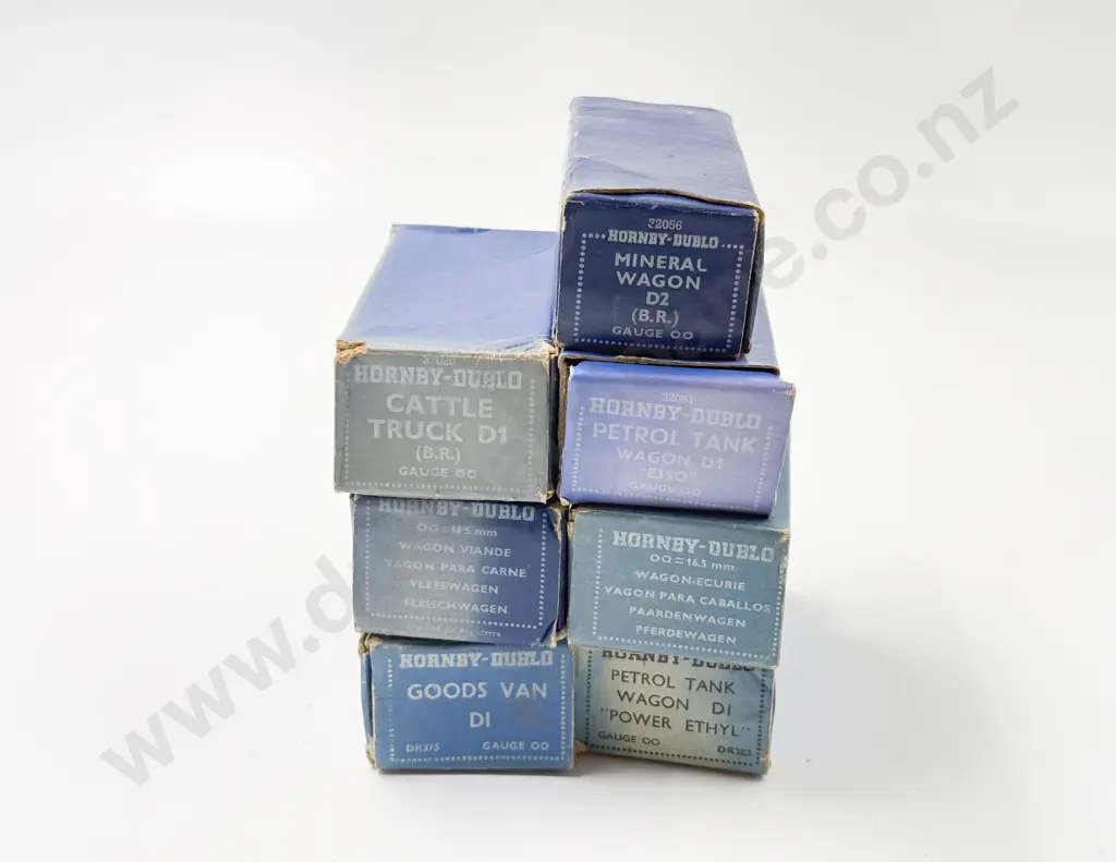 Hornby Dublo Seven Boxed Rolling Stock Wagons Image 1++