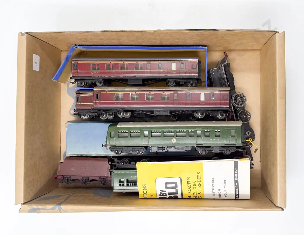 Hornby Dublo 4-6-2 Duchess of Atholl Loco & Tender 6231 LMS Image 1++