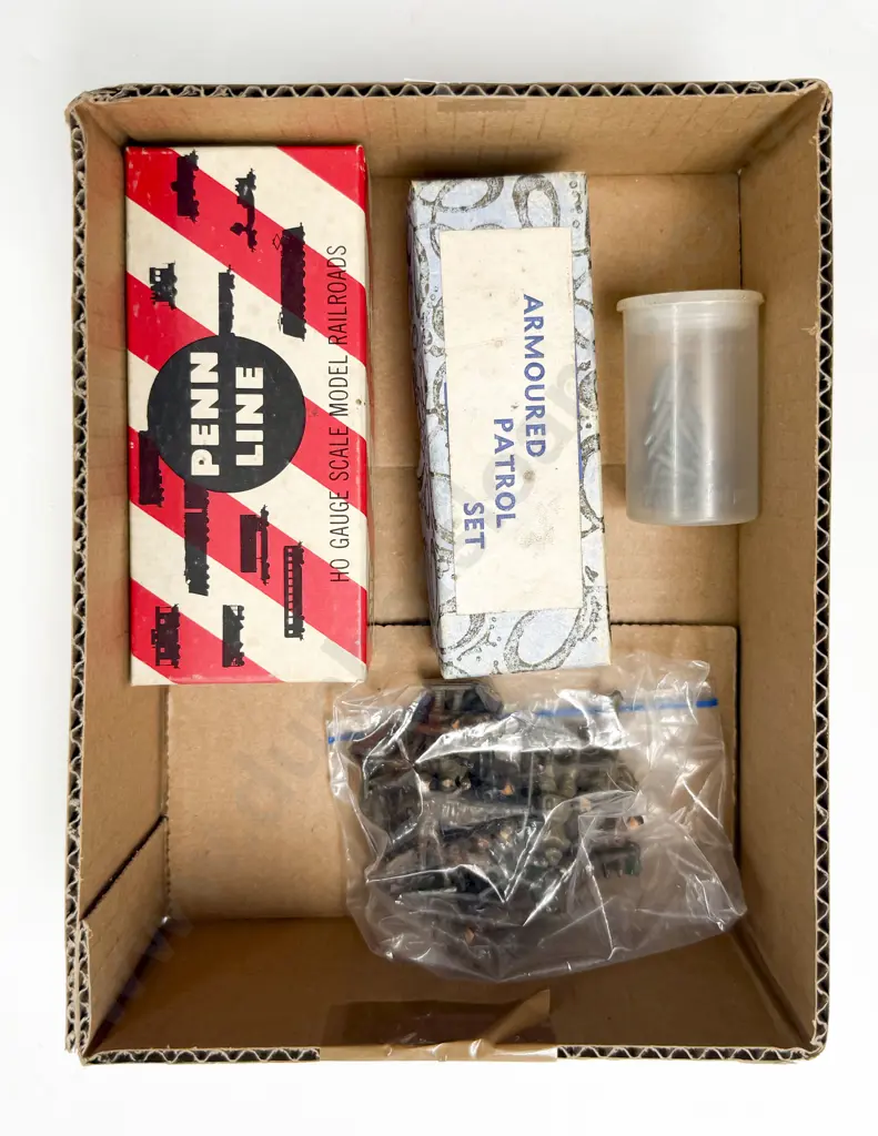 Boxed Armoured Patrol Set Image 1++