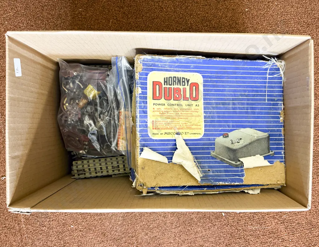 Hornby Dublo Small Qty 3-Rail Track with Power Control Unit and Switches with Parts Image 1++