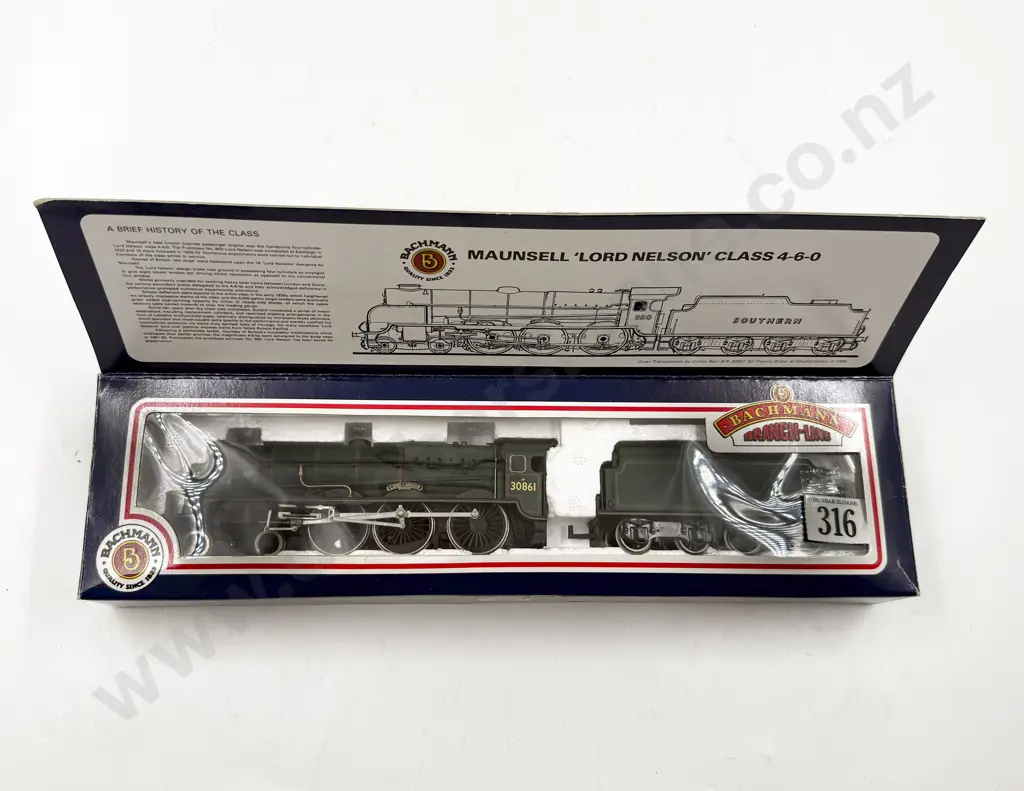 Bachmann Boxed Maunsell Lord Nelson Class 4-6-0 Loco Lord Anson 30861 BR Image 1++