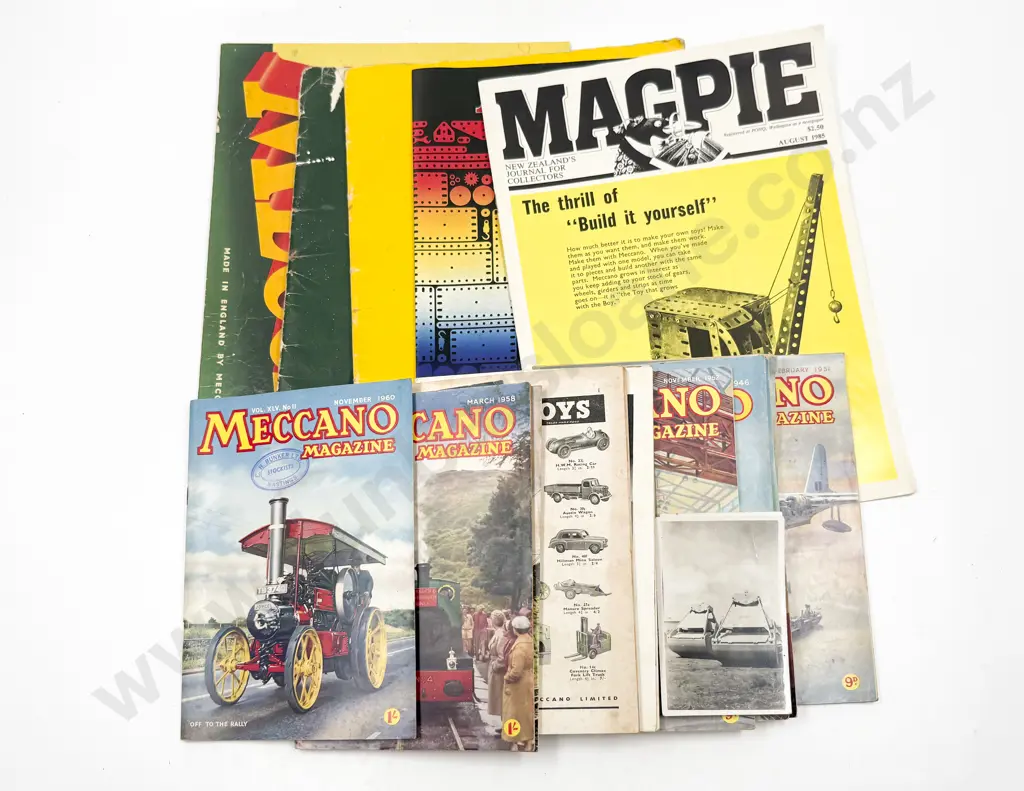 Small Bundle Qty C1950's Meccano Magazines Constructors Guide and Catalogue Image 1++
