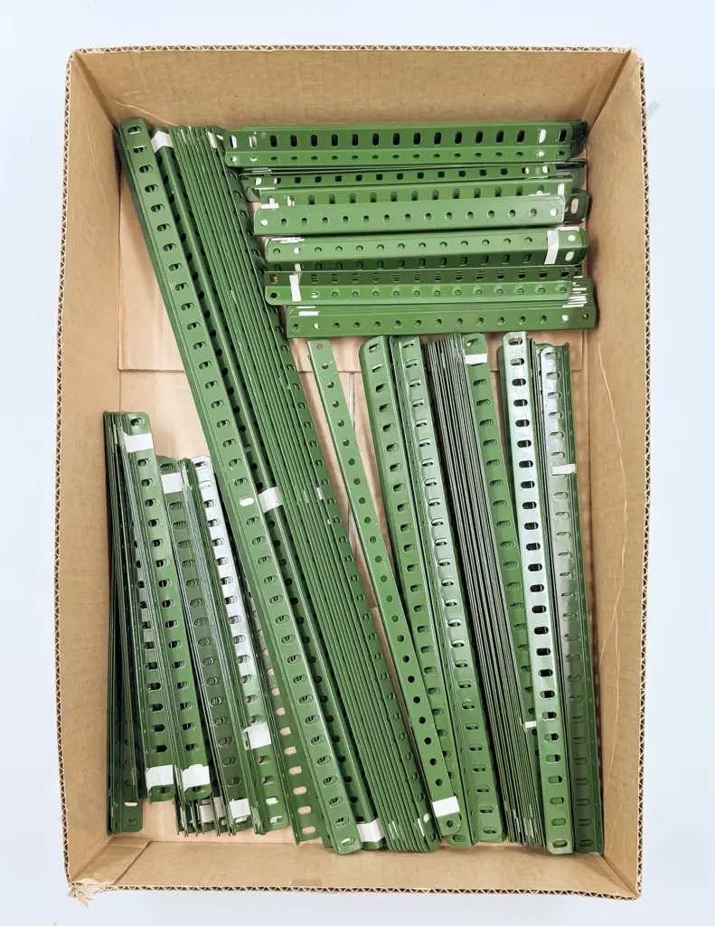 Meccano Qty Restored Green Angle Plates 47cm to 38mm (11kgs) Image 1++