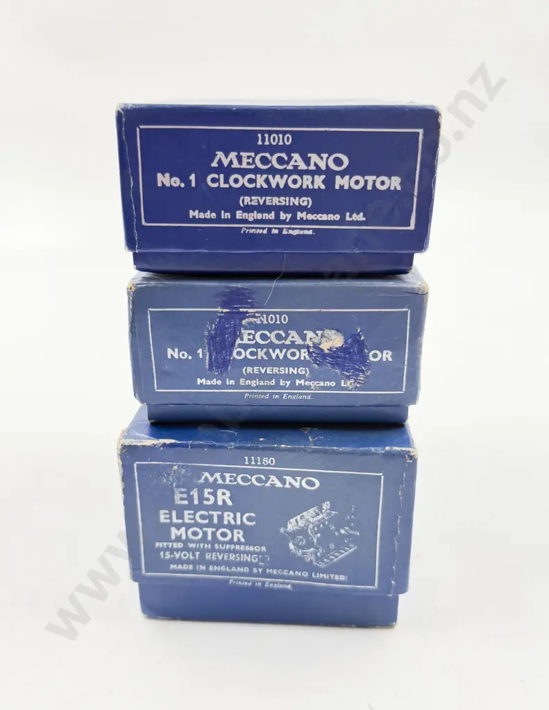 Meccano Boxed No1 Clockwork Motor  E20R Electric Motor Red and Blue Clockwork Motors Image 1++