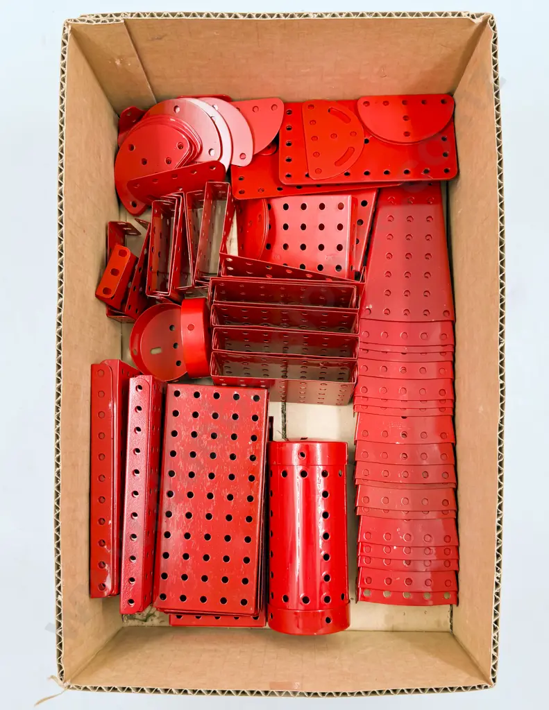 Meccano Qty Restored Flanged & Sector Plates Hinged Flat Plates and Various (2.5kgs) Image 1++