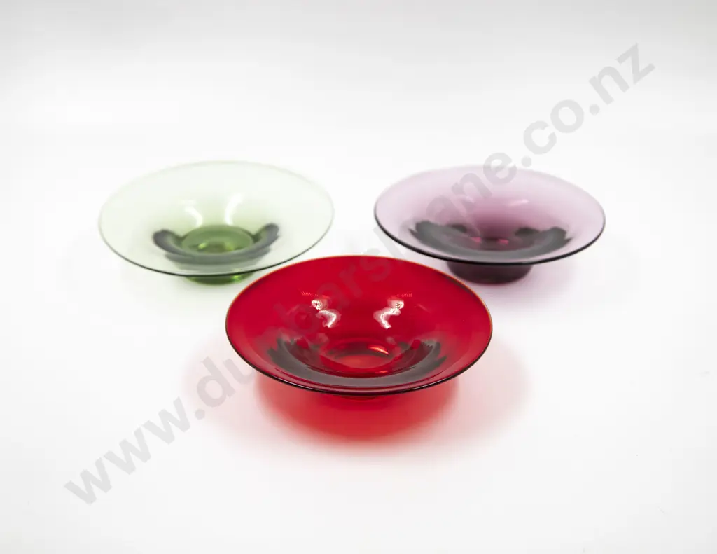 Whitefriars Three Flared Rim Dishes Image 1++
