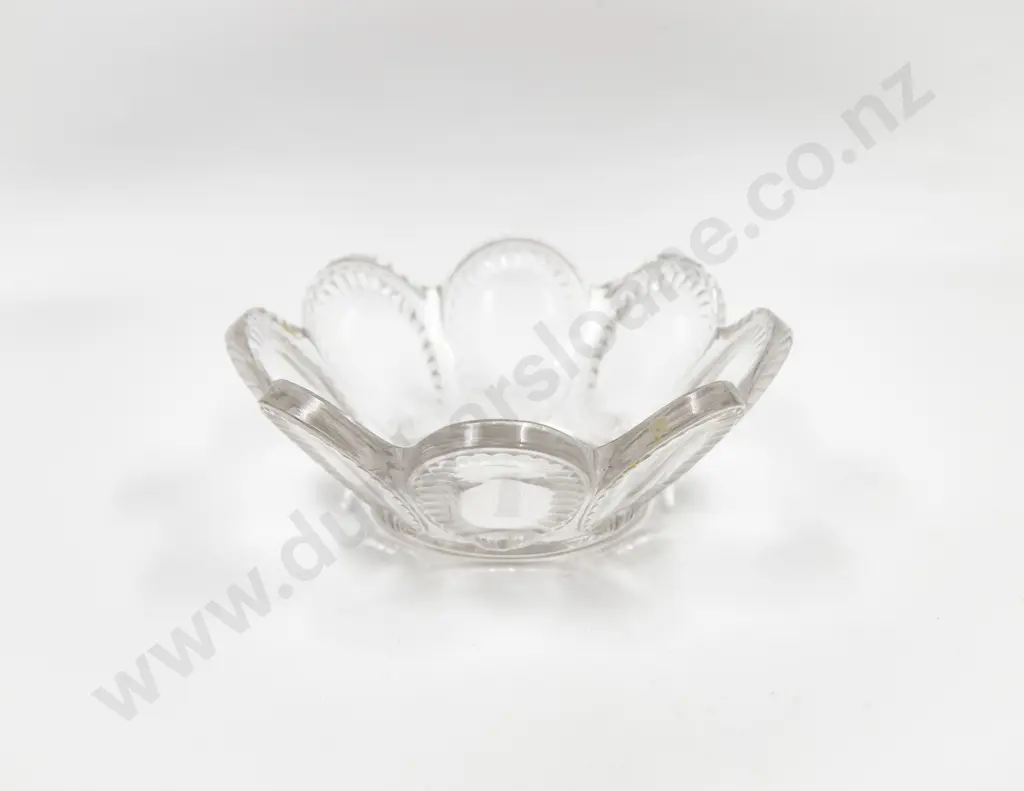 Mid C20th Lalique Clear Frosted Table Bowl Image 1++