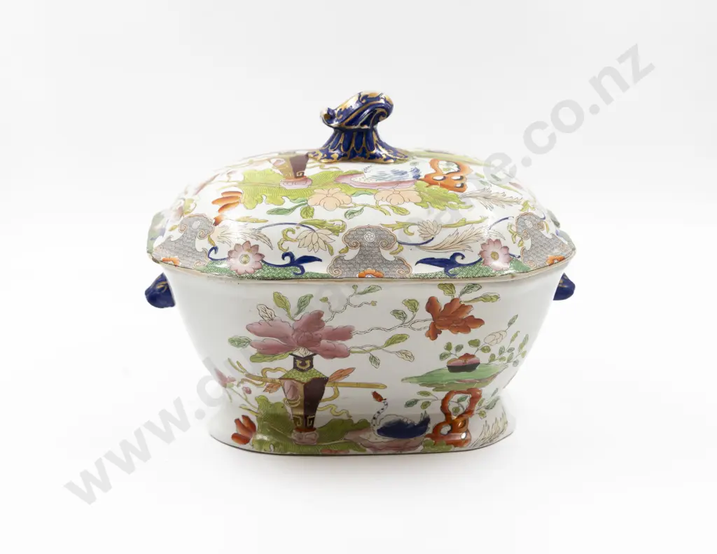 Large C19th Mason's Ironstone Covered Soup Tureen Image 1++