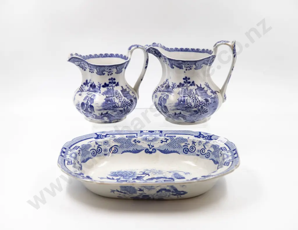 Two Victorian Mason's Blue & White Jugs Image 1++