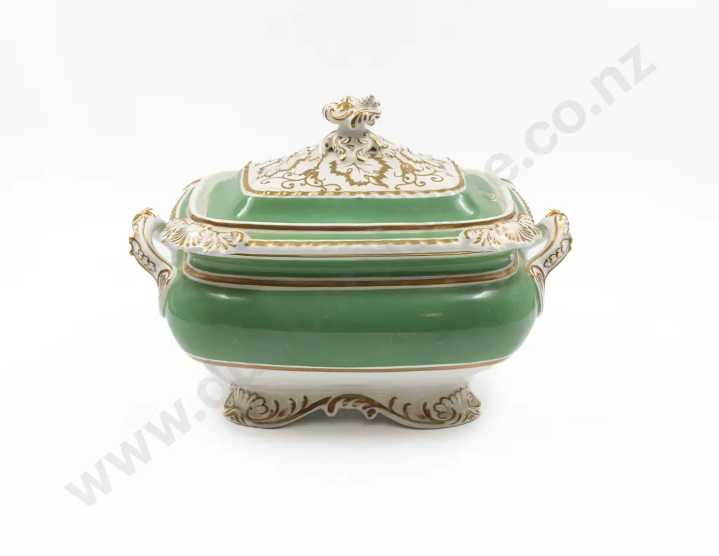 Late C18th Chamerlains Worcester Covered Tureen Image 1++