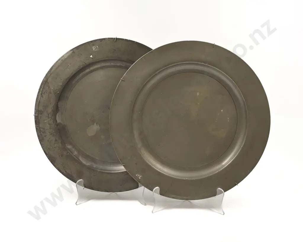 Pair Georgian Plain Pewter Chargers Image 1++