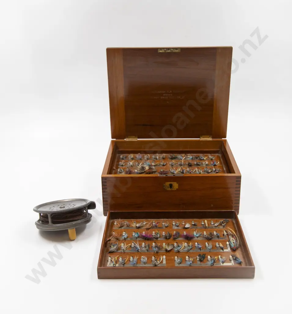Early C20th Rare Roxburgh Fly Cabinet by Hardy Bros Alnwick Ltd Image 1++