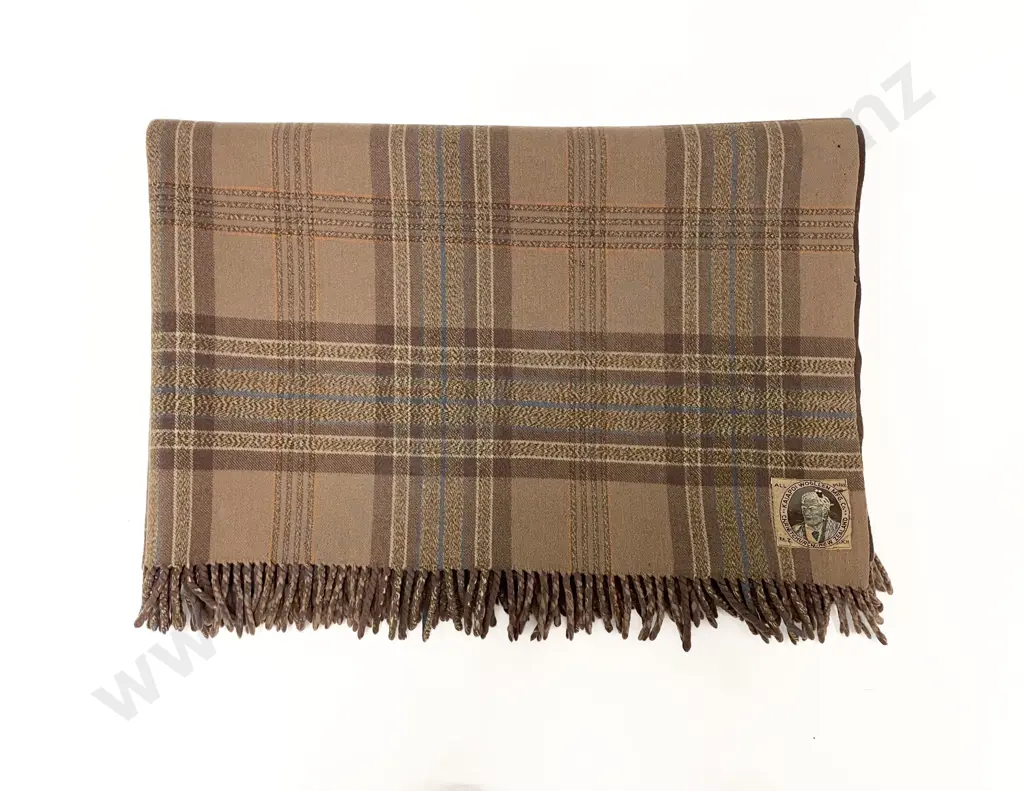 NZ Kaiapoi Woollen Blanket with label Image 1++
