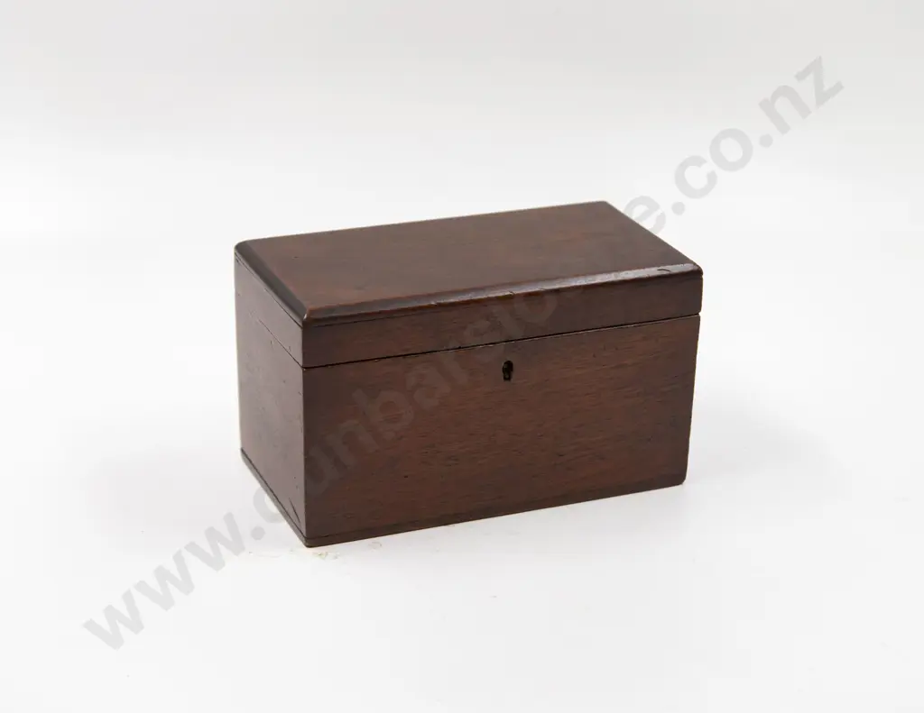 Victorian Walnut Two Section Interior Tea Caddy Image 1++