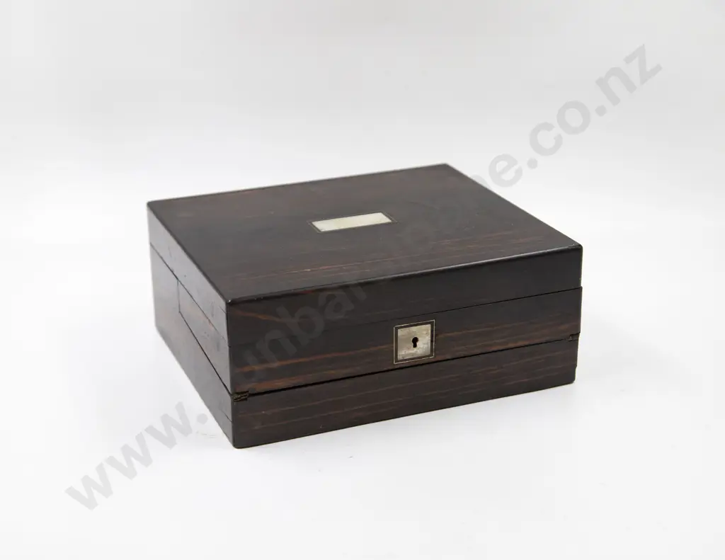 Early Victorian Kingwood Work Box with Writing Slope Image 1++