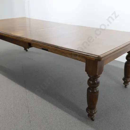 NZ Colonial Kauri Extension Dining Table