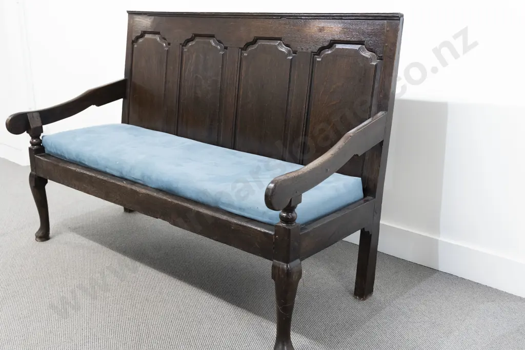 Geo III Oak Hall Settle Image 1++