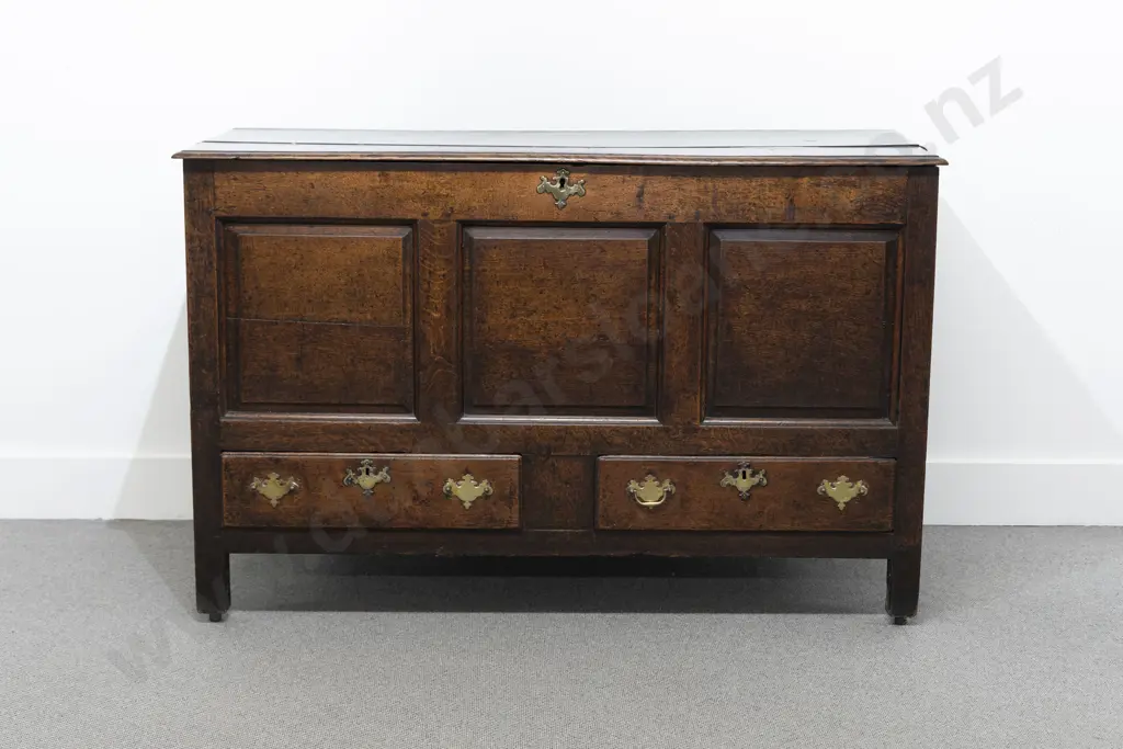 Geo III Oak Mule Chest Image 1++