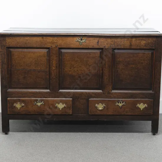 Geo III Oak Mule Chest
