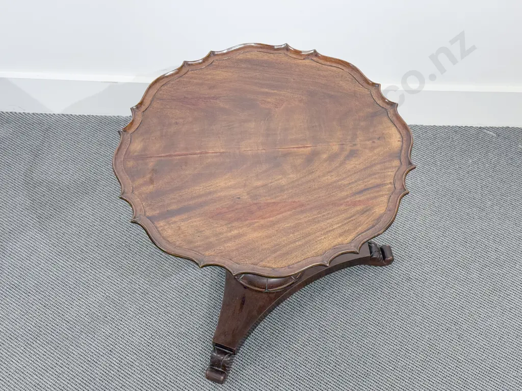 Composed Mahogany Wine Table Image 1++