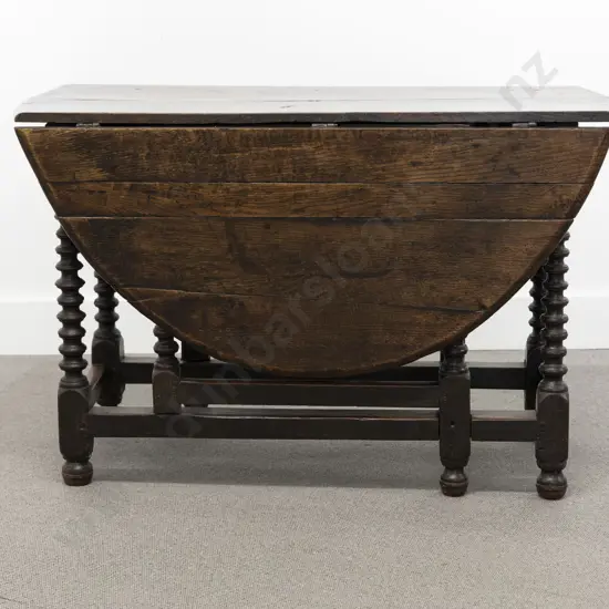 Early C18th Oak Oval Gateleg Dining Table