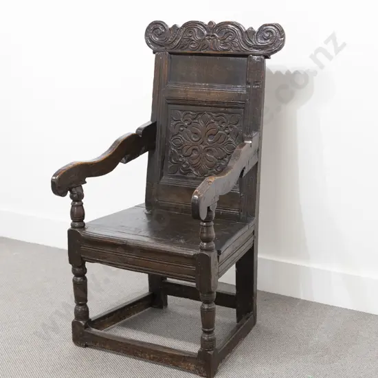C17th Oak Wainscott Chair