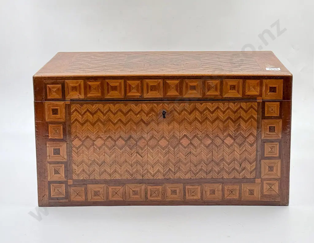 NZ Colonial Native Timbers Parquetry Box in the Manner of William Norrie Image 1++