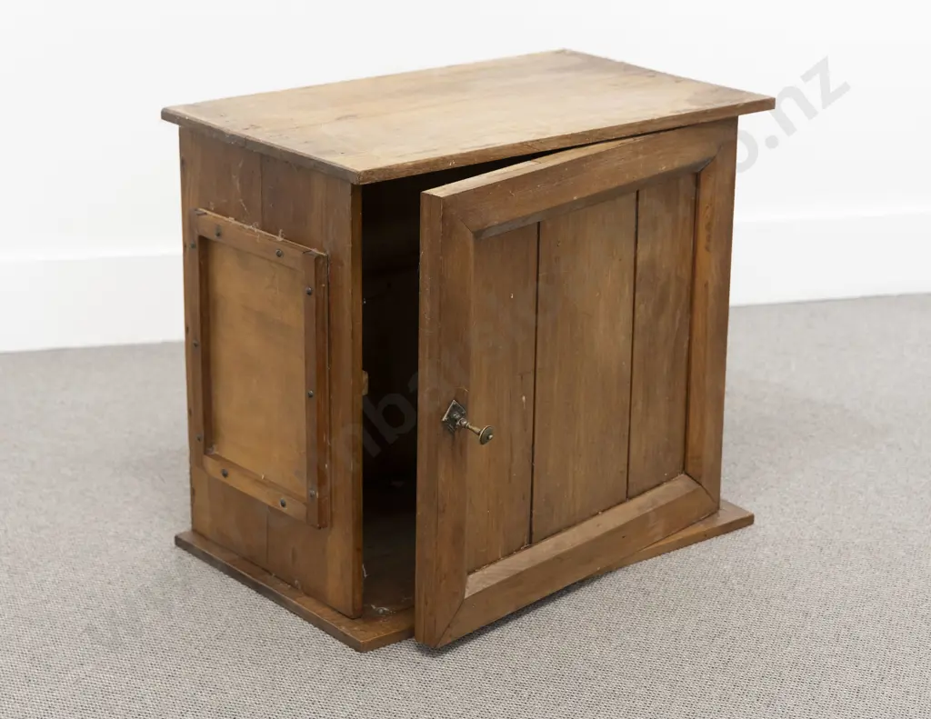 Small Colonial Wooden Cabinet Image 1++