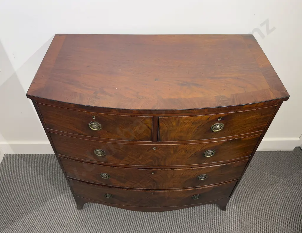 Regency Mahogany Bow Front Chest Image 1++