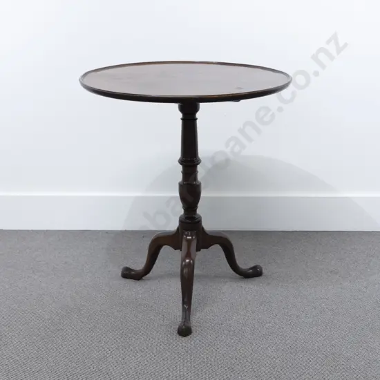 Geo III Mahogany Circular Snap Top Wine Table
