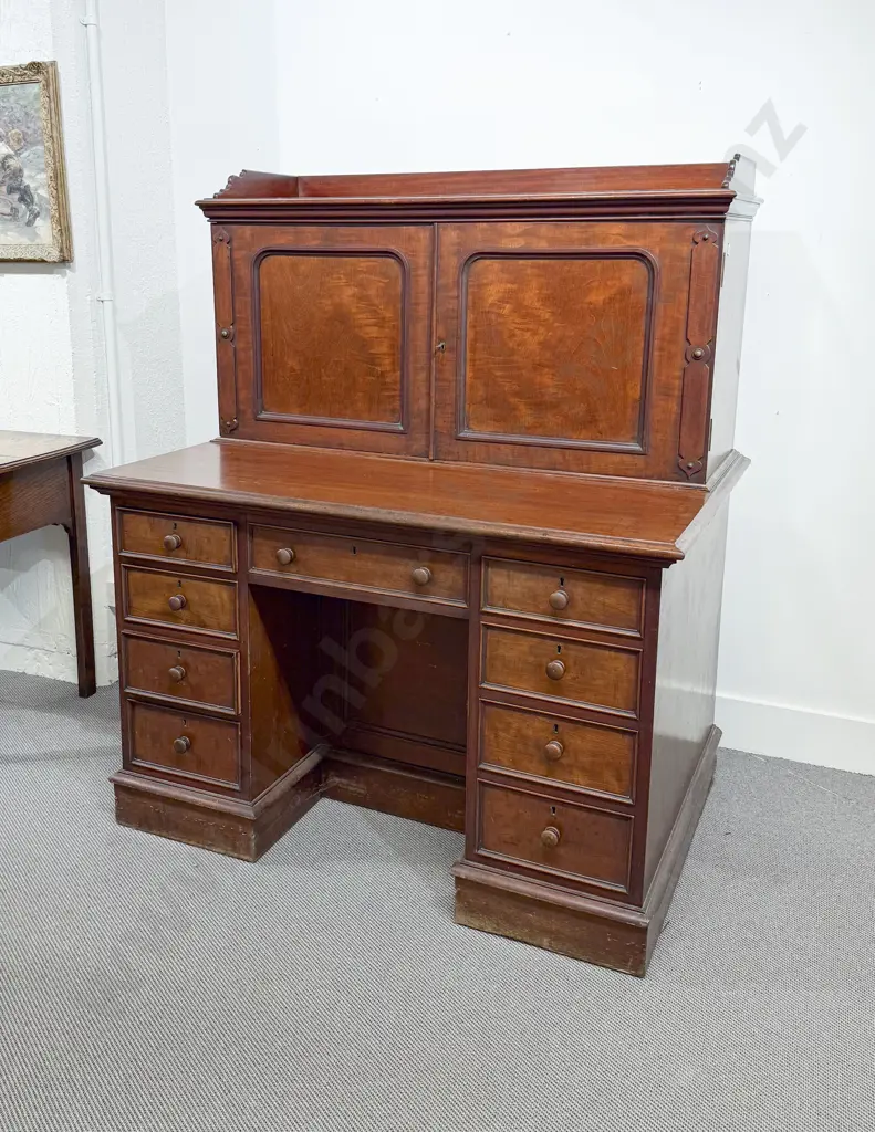 Victorian Mahogany Office Desk Image 1++