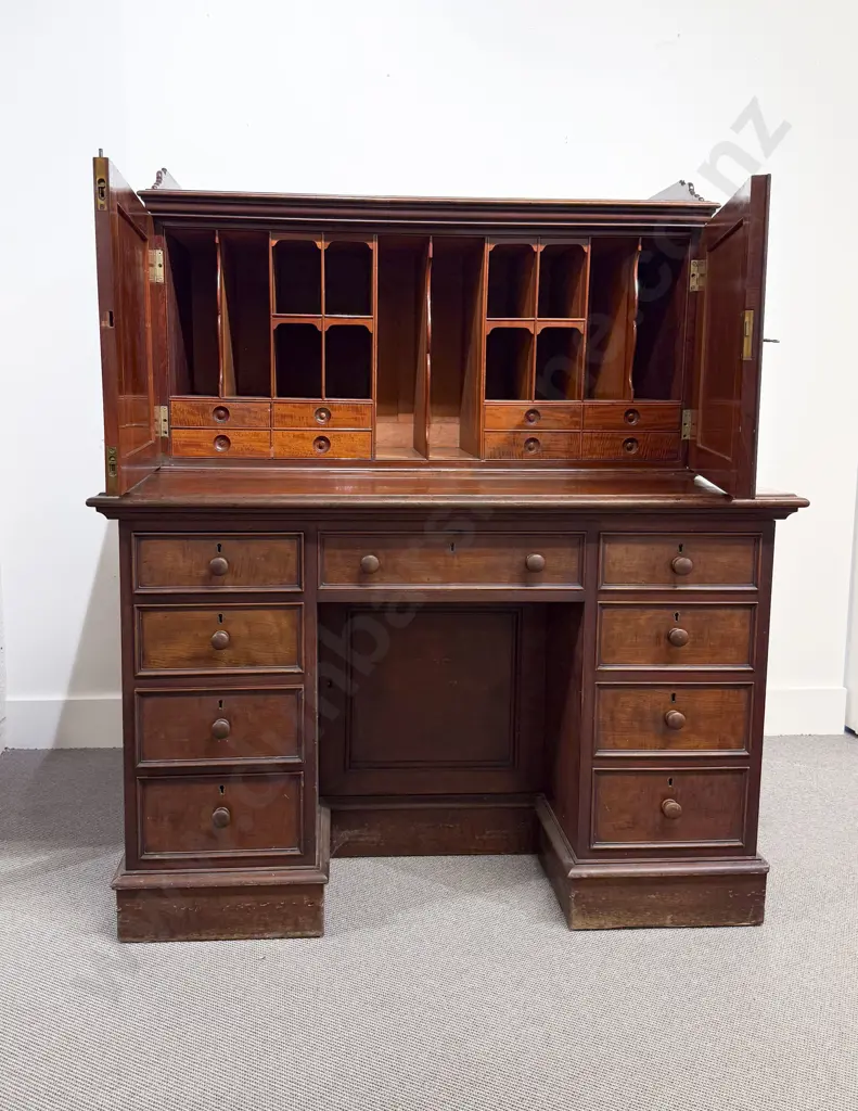 Victorian Mahogany Office Desk Image 1++