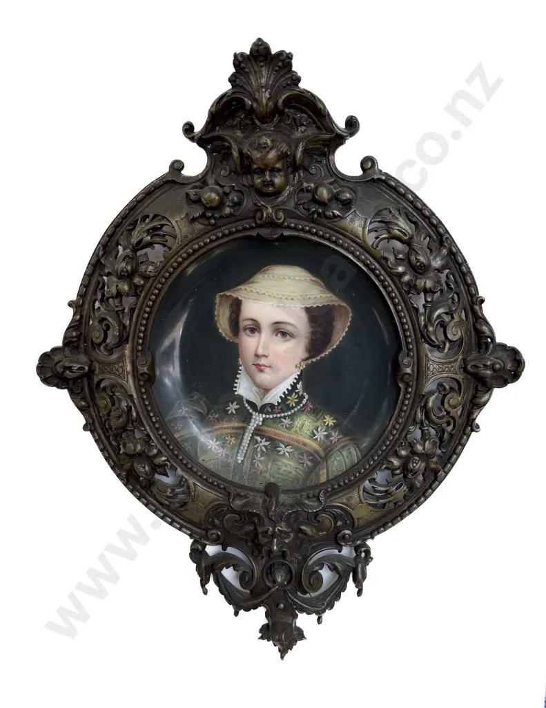 Pair of KPM Style Ceramic Portrait Plates Image 1++