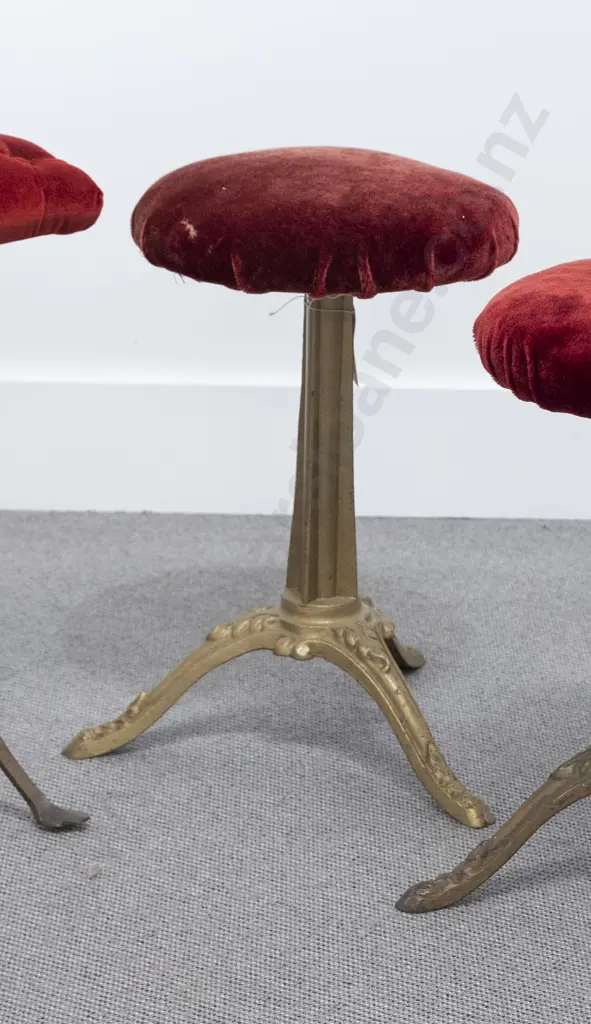Gilded Cast Bronze Piano Stool Image 1++