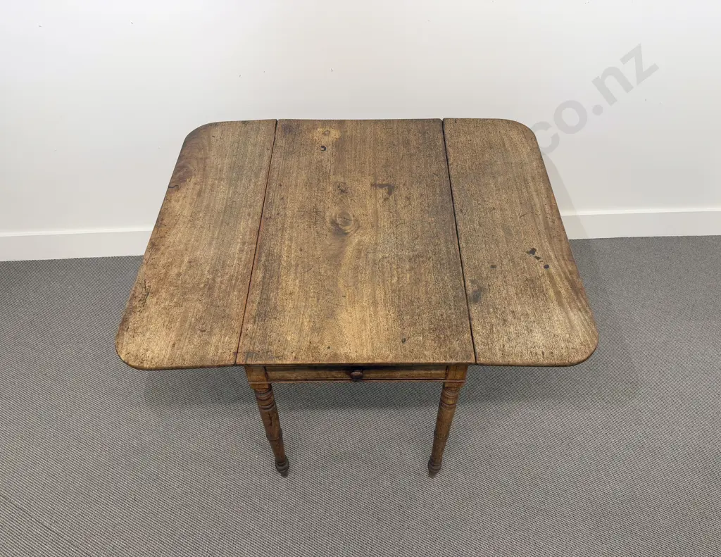Regency Mahogany Pembroke Table Image 1++