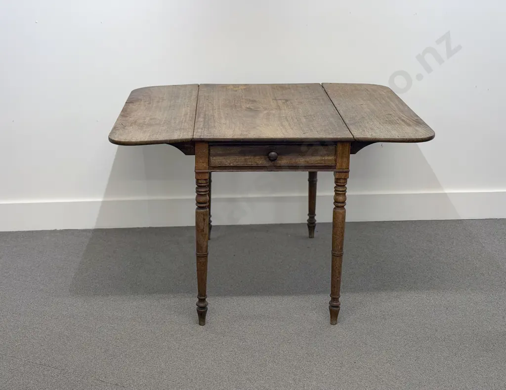 Regency Mahogany Pembroke Table Image 1++
